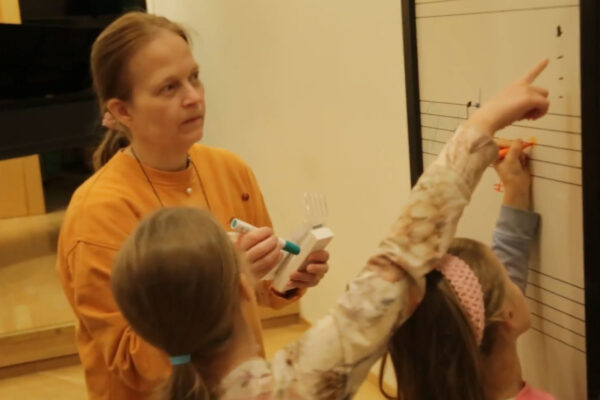 Creative Cello Lesson 2