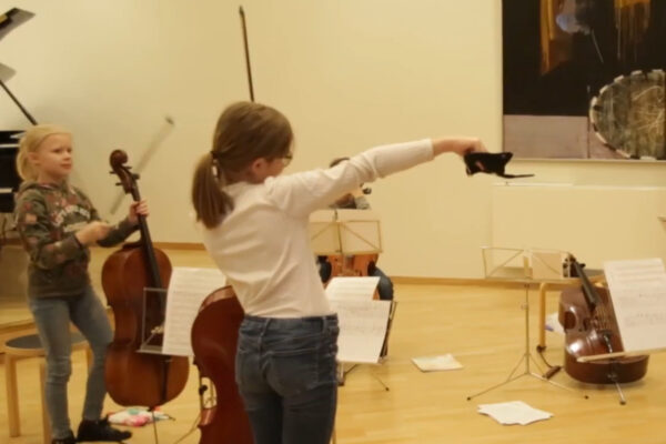 Creative Cello Lesson 1