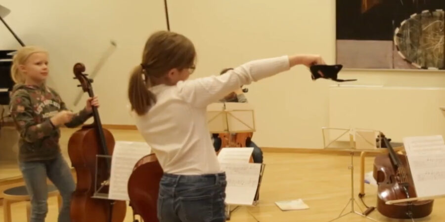 Creative Cello Lesson 1